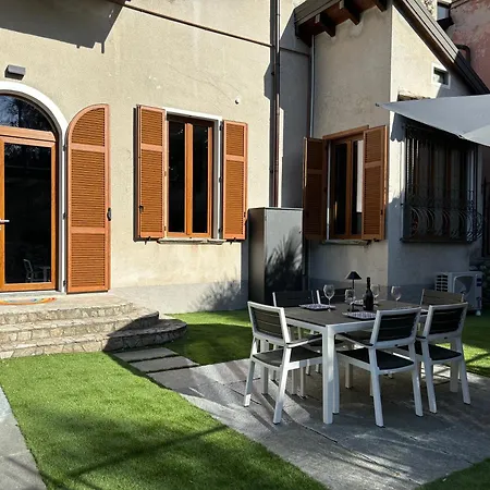 New 2024 - Ancient - Where Classic Style Meets Modern Design And Comforts - Larihome A40