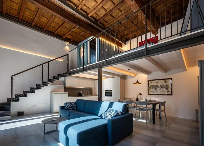 Appartement New 2024 - Ancient - Where Classic Style Meets Modern Design And Comforts - Larihome A40