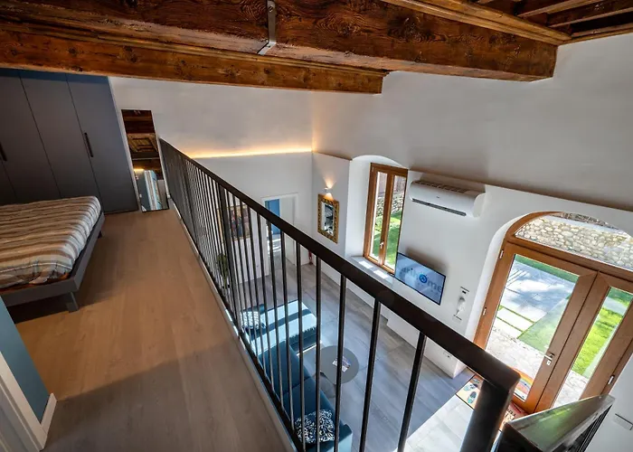 New 2024 - Ancient - Where Classic Style Meets Modern Design And Comforts - Larihome A40 Appartement