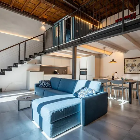 New 2024 - Ancient - Where Classic Style Meets Modern Design And Comforts - Larihome A40 * Gravedona