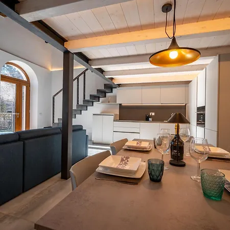 New 2024 - Ancient - Where Classic Style Meets Modern Design And Comforts - Larihome A40 *