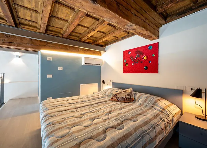 New 2024 - Ancient - Where Classic Style Meets Modern Design And Comforts - Larihome A40 Apartment Gravedona